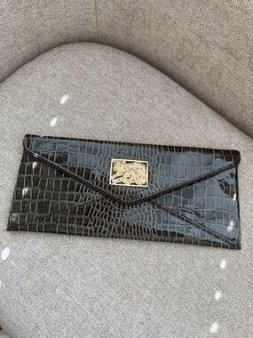 Lilly Pulitzer Croc Embossed Envelope Clutch NWT Gold Statement Evening Bag